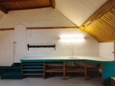 Chéniers (23) Creuse, Valley of the Painters: For sale, a 5-bedroom manor house of 284 m², pond, outbuilding or gîte, barn, enclosed grounds of 6800 m²