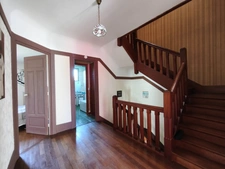 8-room half-timbered house (170 m²), 5 bedrooms, garden, garage, and conservatory. Located in La Celle-Dunoise (Creuse/23), 3.5 hours from Paris and 30 minutes from the train station.