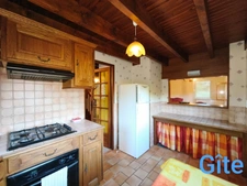 Propriété de caractère  avec vue – Longère, grange et gîte – 320 m² habitables – 5 chambres + gite 3 chambres – 2 vérandas - 3 ha de terrain et bois – 297 000 €  Creuse / Indre