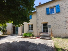 House for sale, 9 rooms, 282 m², living room, dining room, 4 bedrooms, garden, garage. 20 min from Montluçon (03), 3h30 from Paris