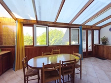 8-room half-timbered house (170 m²), 5 bedrooms, garden, garage, and conservatory. Located in La Celle-Dunoise (Creuse/23), 3.5 hours from Paris and 30 minutes from the train station.