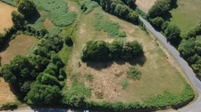 Maison à vendre 105 m² 3 chambres 6 pièces dépendances 6.5 hectares terrain et bois  AIGURANDE (36)