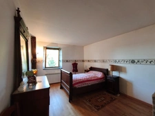 Propriété de caractère  avec vue – Longère, grange et gîte – 320 m² habitables – 5 chambres + gite 3 chambres – 2 vérandas - 3 ha de terrain et bois – 297 000 €  Creuse / Indre