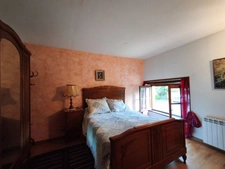 Propriété de caractère  avec vue – Longère, grange et gîte – 320 m² habitables – 5 chambres + gite 3 chambres – 2 vérandas - 3 ha de terrain et bois – 297 000 €  Creuse / Indre
