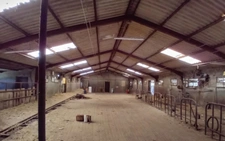 Property for sale – Former manor house with 45 hectares of adjoining land – Near La Châtre (36) suitable for farm equestrian or agricultural use