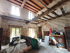 Propriété à vendre, maison 120 m²+ ancienne école 250 m², terrain 1500 m² bétete   Creuse (23) 
