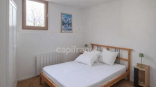 Maison à vendre 15 pièces CROZET (01)