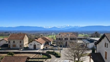 Maison à vendre 15 pièces CROZET (01)