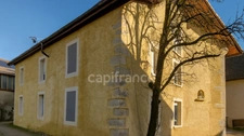 Ancienne ferme réhabilitée – 4 appartements T4 en triplex – Crozet