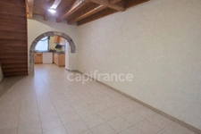 Ancienne ferme réhabilitée – 4 appartements T4 en triplex – Crozet