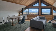 Maison à vendre 15 pièces CROZET (01)