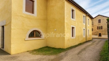 Ancienne ferme réhabilitée – 4 appartements T4 en triplex – Crozet