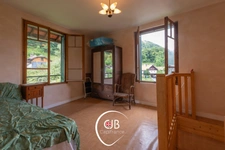ESSERTS-BLAY – MAISON DE VILLAGE À RÉNOVER – FORT POTENTIEL D'AMÉNAGEMENT