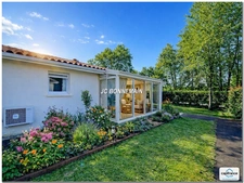 Dpt Charente Maritime (17), Meursac - proche de SAUJON - Résidence Sécurisée - Appartement RDC 4 Pièces  100 m² 