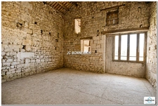 A vendre sur 1,14 Ha - Maison 1 à Réhabiliter 200 m² / Maison 2 Habitable Immédiat CHERMIGNAC (17)