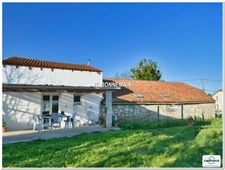 Maison à vendre RIOUX - Pierre - 130 m² Habitables - 2 Chambres + Bureau - 145 m² Dépendances - 4000 m² Terrain divisible
