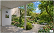 Architect-designed house for sale in Royan (17), City Center - 200 m² living space - 7 rooms - 5 bedrooms - Garage - Garden 