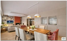 Architect-designed house for sale in Royan (17), City Center - 200 m² living space - 7 rooms - 5 bedrooms - Garage - Garden 