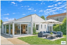 Maison plain-pied à vendre  proche Plages - LE CHATEAU D'OLERON (17) - 135 m² habitables - Terrain 1400 m² - 4 pièces