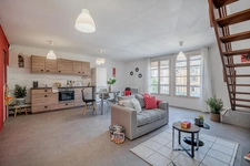 VOIRON (38500) : Appartement type 4 centre ville