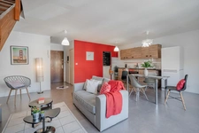 VOIRON (38500) : Appartement type 4 centre ville