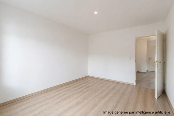 COGNIN (73100) : Appartement T3, un balcon, une place de parking privative