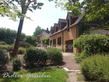 2 Maisons à vendre 10 pièces  (72)