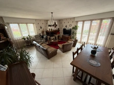 Maison à vendre 8 pièces, 6 chambres dont 3 en rez-de-chaussée DOMONT (95)