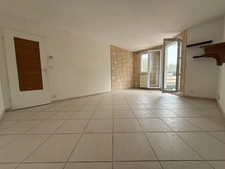 DOMONT – 2 PIÈCES AVEC BALCON ET PARKING, GARE À MOINS DE 10 MINUTES !