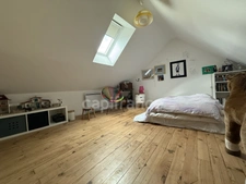 Le Mesnil-Aubry Centre - Maison en pierre de 130m² environ - Jardin sans vis-àvis et Garage