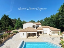 Villa de standing 190m² à SANILHAC (24)