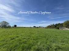 Terrain plat 2744m² - Vue dégagée - Environnement calme