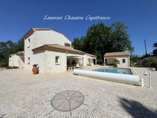 Villa de standing 190m² à SANILHAC (24)