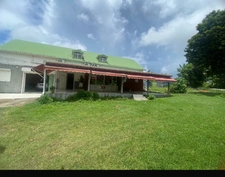 À Vendre – Maison aux Abymes