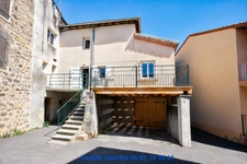 Maison de village rénovée quartier calme VERNOUX EN VIVARAIS (07)
