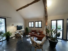 PRODUIT UNIQUE SUR SAUMUR CENTRE  120M2 HABITABLE 3 CHAMBRES  100M2 DE TERRASSE 1 PLACE DE PARKING PRIVATIVE