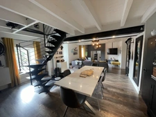 12 MIN SAUMUR SUD LONGERE ENTIEREMENT RENOVEE + STUDIO INDEPENDANT SUR ENVIRON 1500M2 ARBORE CLOS