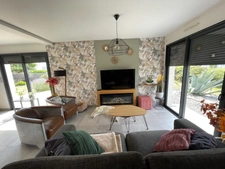 5' Saumur Pavillon de 2018 avec de belles prestations- Suite parentale de plain pied- 4 chambres ur 727 m2 de terrain arboré clos