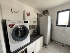 5' Saumur Pavillon de 2018 avec de belles prestations- Suite parentale de plain pied- 4 chambres ur 727 m2 de terrain arboré clos