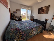 ST HILAIRE ST FLORENT MAISON 3 CHAMBRES DE PLAIN PIED SUR PARCELLE DE 848M2 DE TERRAIN ARBORE CLOS