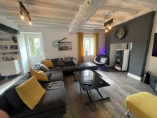 12 MIN SAUMUR SUD LONGERE ENTIEREMENT RENOVEE + STUDIO INDEPENDANT SUR ENVIRON 1500M2 ARBORE CLOS