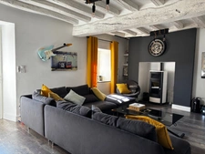 12 MIN SAUMUR SUD LONGERE ENTIEREMENT RENOVEE + STUDIO INDEPENDANT SUR ENVIRON 1500M2 ARBORE CLOS