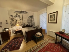 Au coeur du Saumur Historique Appartement rénové de 92m2 situé au 1er étage d'une petite copropriété -3 chambres.