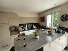 ST HILAIRE ST FLORENT MAISON 3 CHAMBRES DE PLAIN PIED SUR PARCELLE DE 848M2 DE TERRAIN ARBORE CLOS