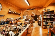 MURS ET FONDS DE COMMERCE — Cité Vauban — Briançon