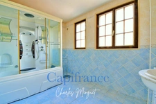 Maison 8 pièces, 219 m²