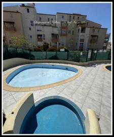 Appartement à vendre avec vue mer et piscine