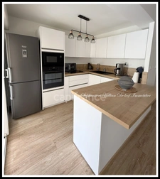 Appartement à vendre 3 pièces  avec stationnement
