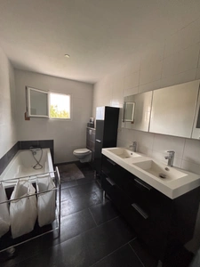 Maison à vendre 5 pièces ABEILHAN (34)