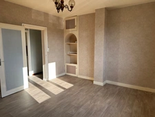 Maison 70 m² avec jardin de 419 m² et sous-sol complet – Écommoy